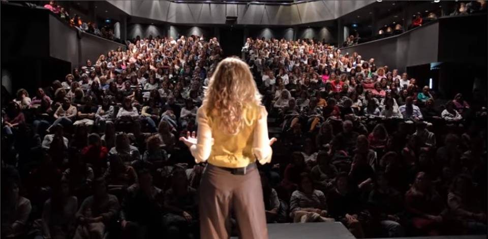 Silvia Congost, SILVIA EN TEATRO LLENO